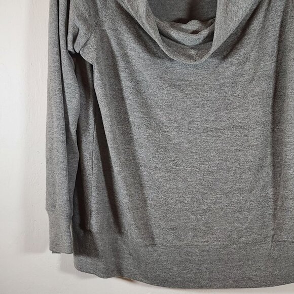 Cupcakes and Cashmere Brooklyn Off Shoulder Top‎ Long Sleeve Gray Size Large - Picture 8 of 11